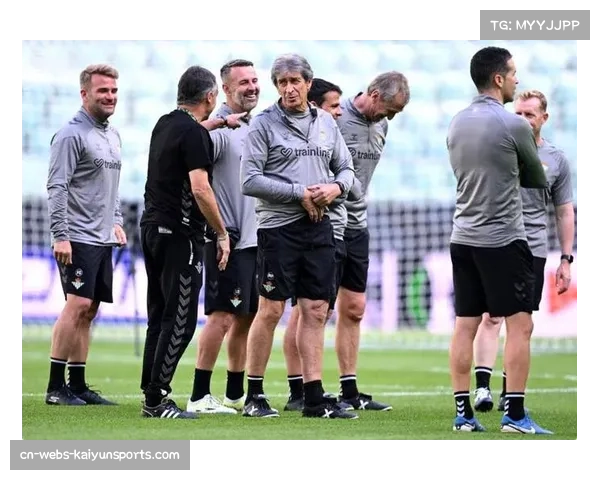 贝蒂斯球员帕尔默当选上赛季欧协联决赛全场最佳