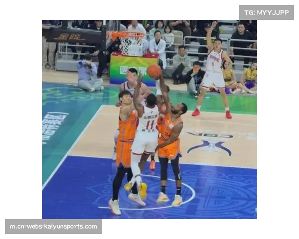 上海男篮冲击双冠王目标明确 杯赛冠军提升球队信心